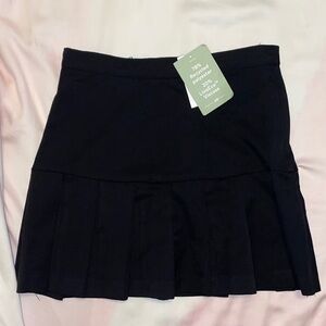 H&M Black Pleated Girls  Skirt Size 12/13 NEW